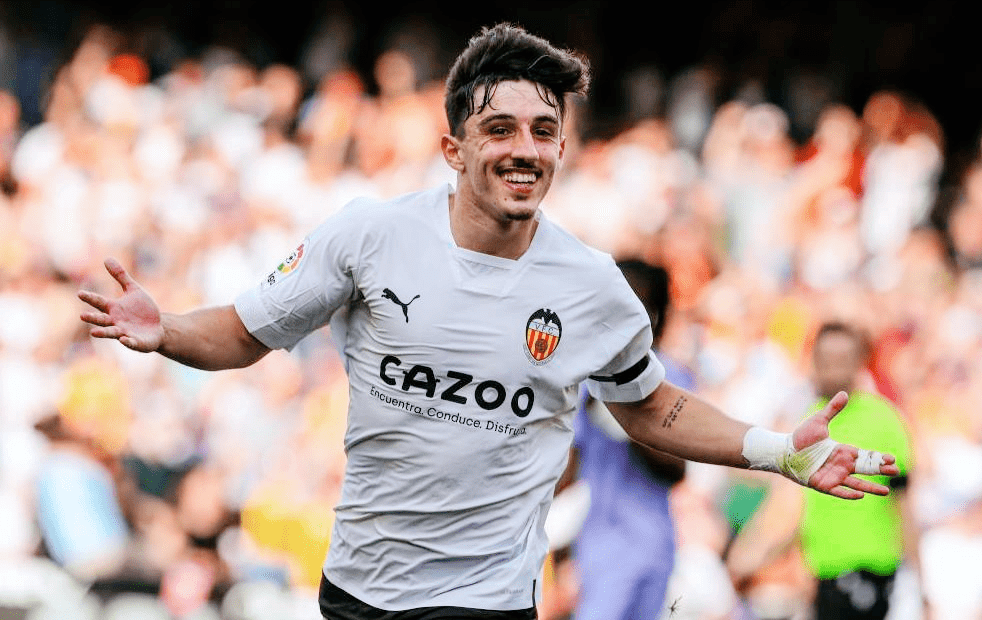 关键时刻比利亚雷亚尔备战NBA总决赛；复出首秀细节曝光；质疑声仍在；资深球员宣示担当的简单介绍