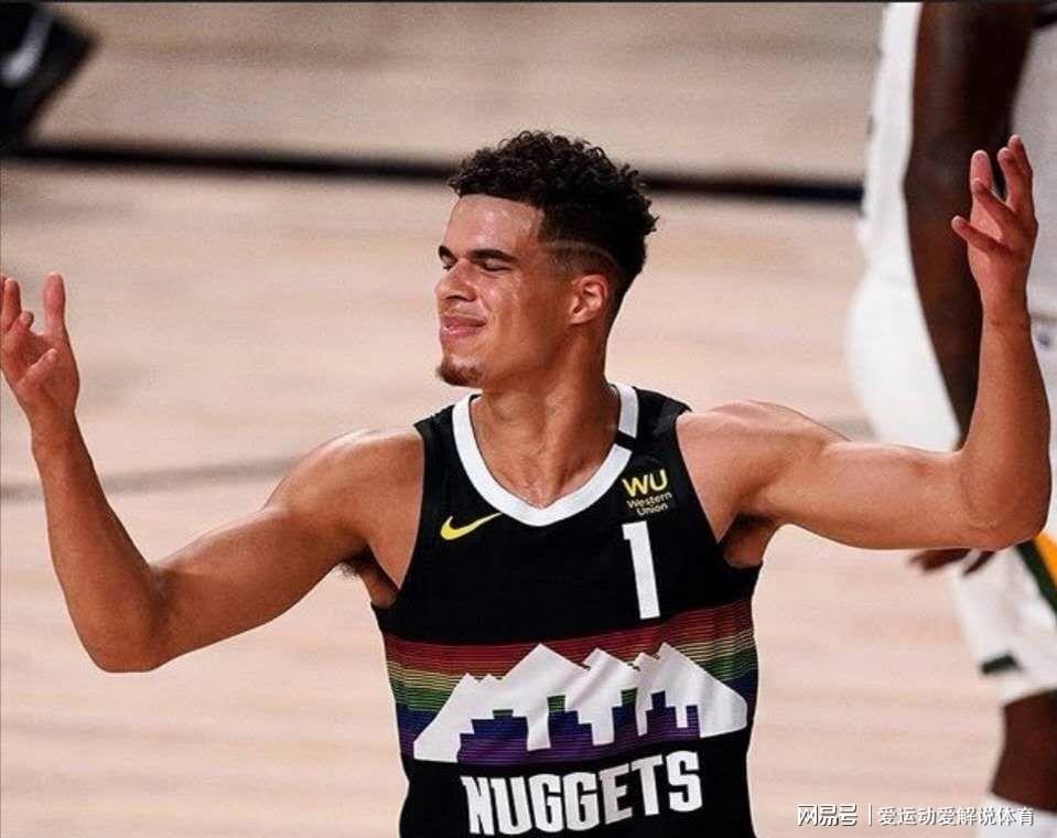 包含今晚体能课后,丹佛掘金战术微调备战全明星赛,媒体盛赞,医务组通报恢复的词条 包含今晚体能课后,丹佛掘金战术微调备战全明星赛,媒体盛赞,医务组通报恢复的词条