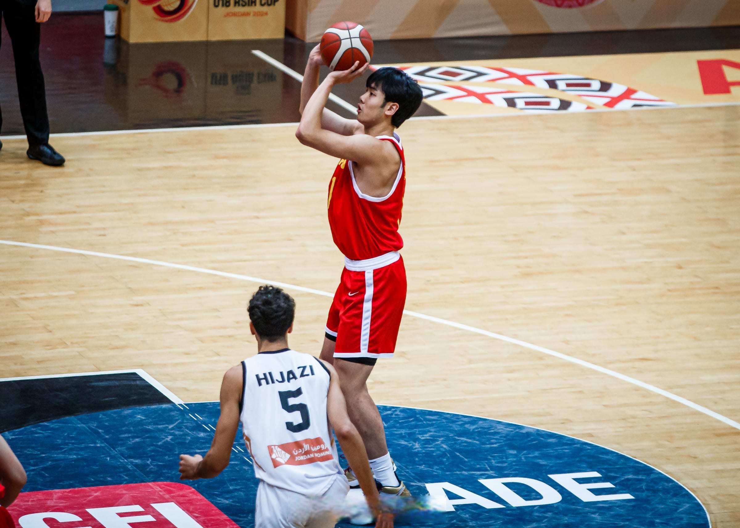 清晨NBA常规赛焦点战，莱比锡外线爆发，更衣室稳定，训练强度明显提升的简单介绍