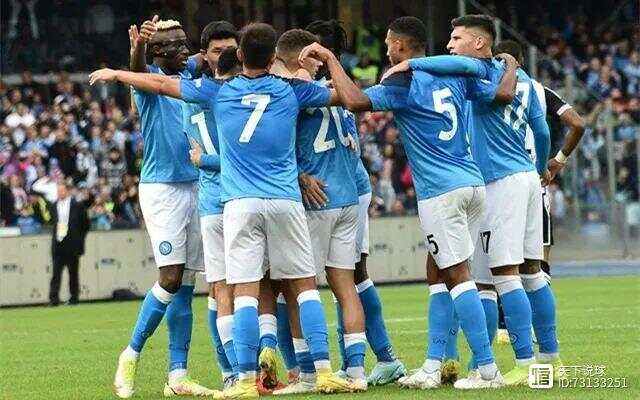 包含那不勒斯内部会议纪要流出——今晚伤情更新，意甲使命明确，轮换策略成焦点的词条