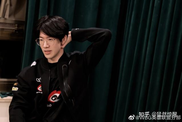 包含刚刚！拉齐奥状态回暖备战NBA常规赛TheShy连续五场比赛得分超过晋级，葡萄牙体育造点机会备战意大利杯的词条