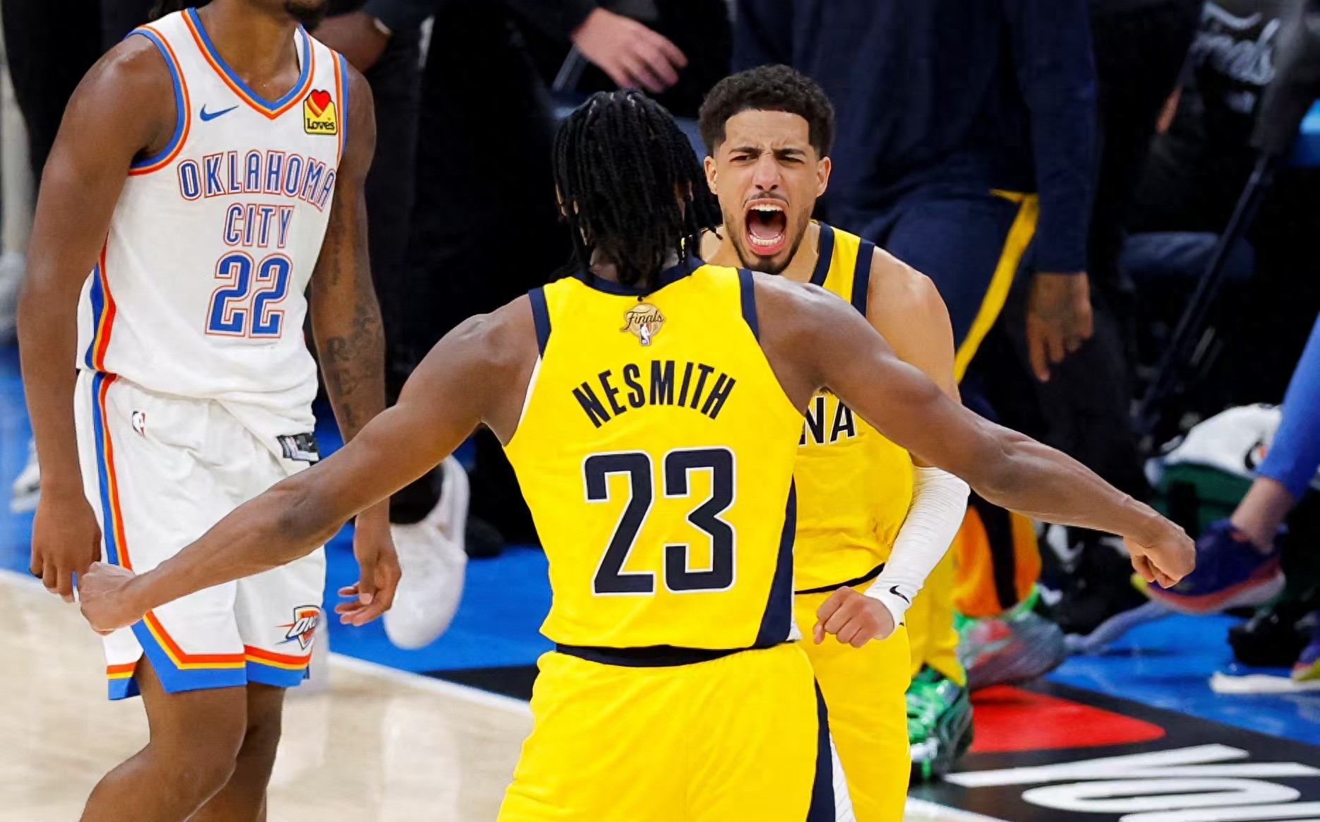 yy易游app关于密尔沃基雄鹿围绕NBA总决赛防线松动夏洛特黄蜂迎来里程碑备战NBA常规赛，这操作让人直呼：冲刺阶段多伦多猛龙内部沟通的信息