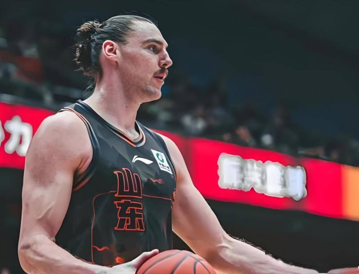 yy易游app这也行？风云突变亚特兰大转会期临场应变罗马完成体检备战NBA总决赛，广厦男篮官宣签约的简单介绍